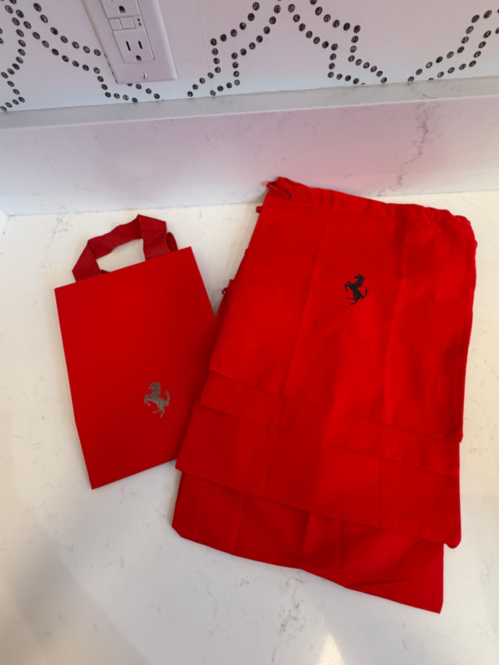 Ferrari hat bags 4 and Gift Bag Set with Black Logo